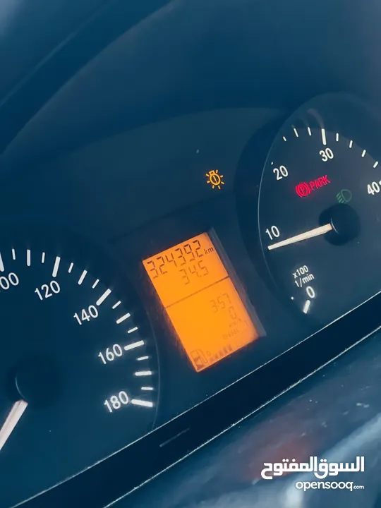 مارسيدس تلاجة 519 شصي طويل جير عادي