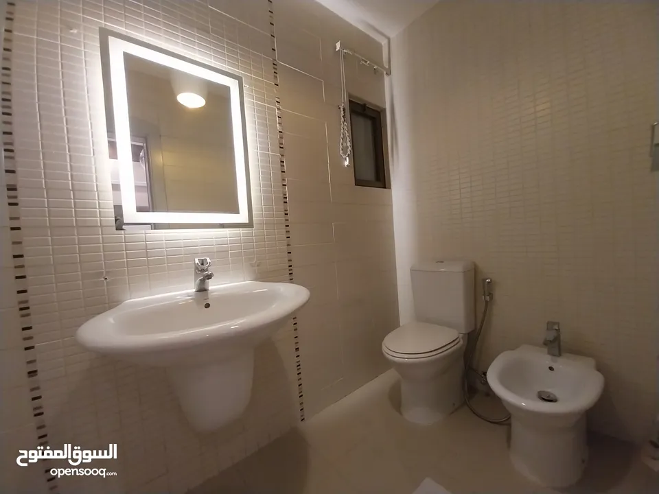 شقة للايجار في عبدون  ( Property 36698 )-174869407