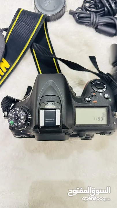 Nikon D7100 DSLR Camera with lense