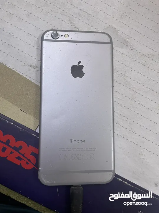 للبيع iPhone 6 بسعر مغري جدا الجهاز فش في اي مشاكل غير الشاشة عشان اجا علها مياه