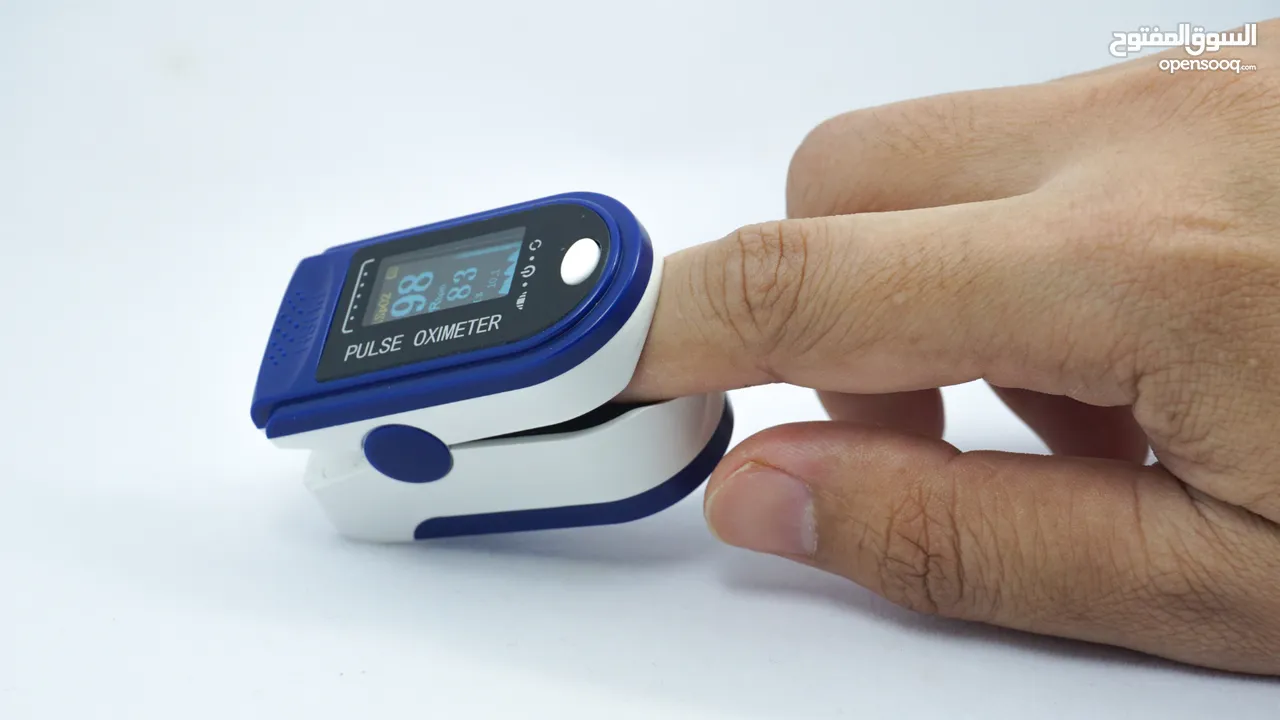 جهاز Pulse oximeter لقياس و فحص نسبة الاكسجين في الدم ويقيس معدل نبضات القلب فحص نسبة اكسجين الدم دم