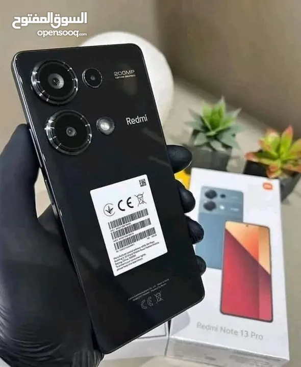 مستعمل ايام Not 13 pro رام 16 جيجا 512 أغراضة والكرتونه الأصلية متوفر توصيل