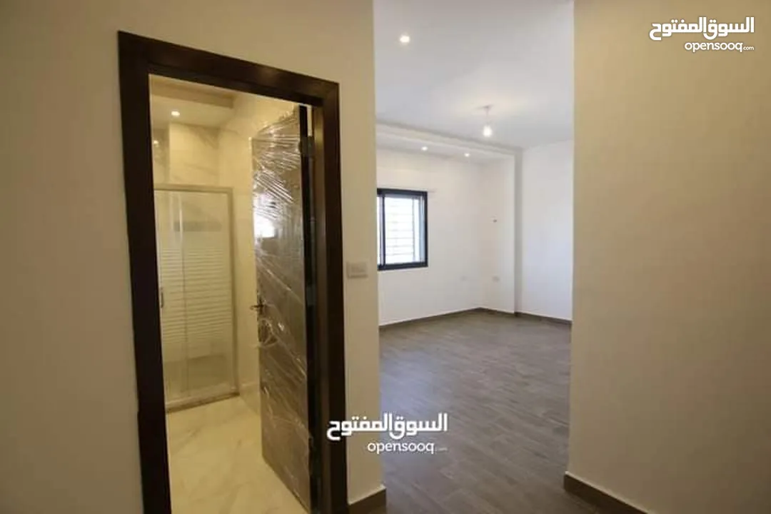 شقة مميزه 170م بمنطقه هادئه في ضاحية الامير علي