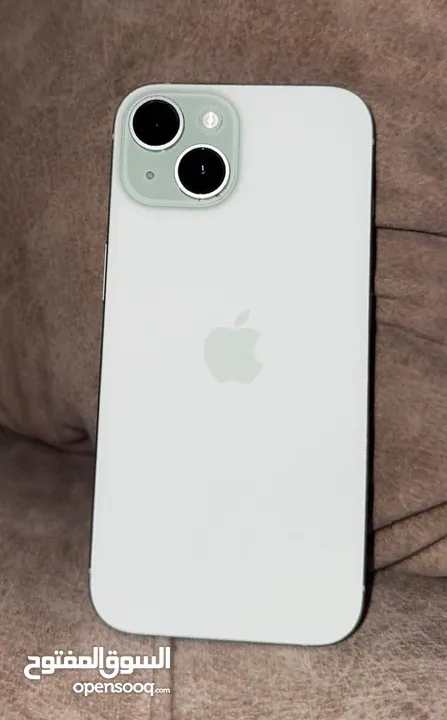 iPhone 15  لون مميز بحاله الوكاله