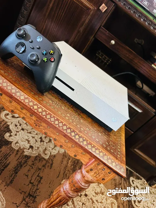 Xbox One S  اكس بوكس ون اس