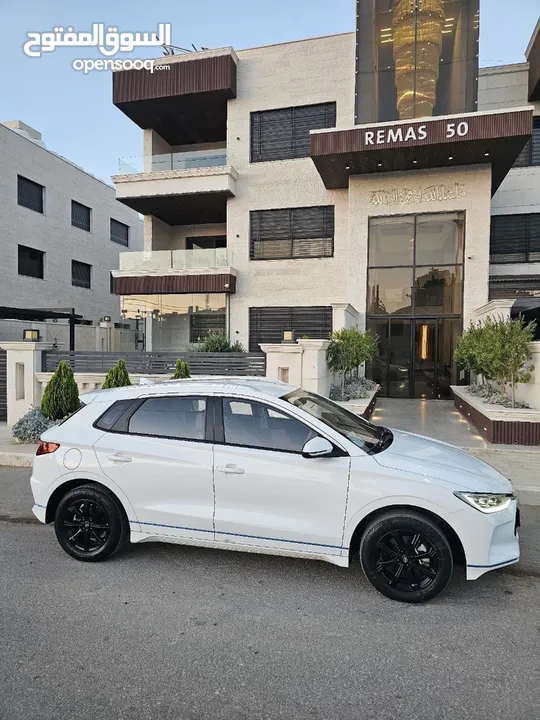 BYD  E2 2020 البطارية الكبيرة 48 كيلو واط ممشى قليل فحص كامل حره جديد جمرك جديد