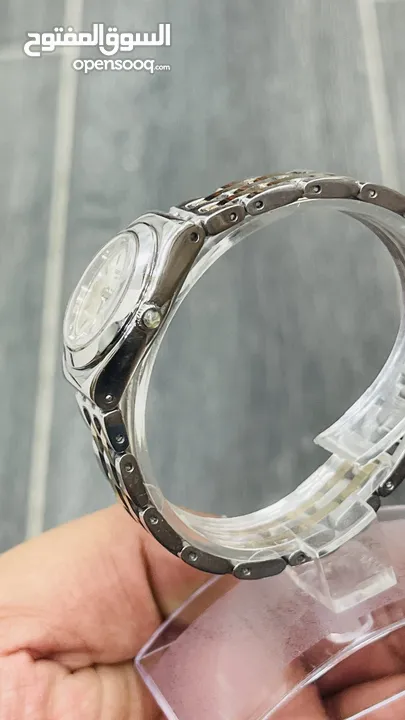 Swatch swiss  سواتش سويسري الساعة بحالة الوكالة استعمال خفيف بدون وكفالة