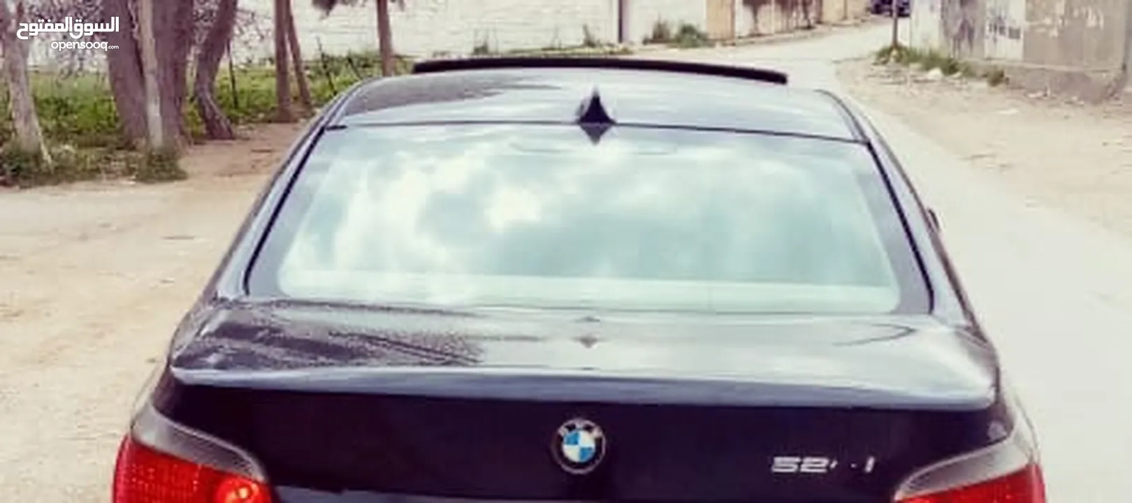 BMW E60 موديل 2005   BMW E46  موديل 2002