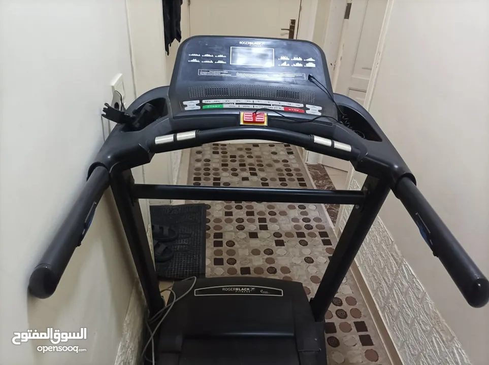 للبيع جهاز مشي احترافي