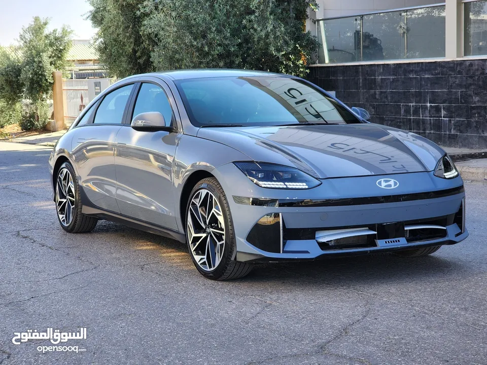 HYUNDAI IONIC 6 RWD 2024