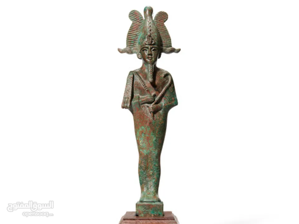 تمثال برونزي مصري كبير لأوزوريس