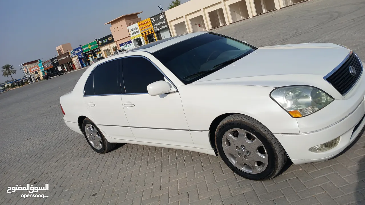 لكزس موديل 2002  LS430