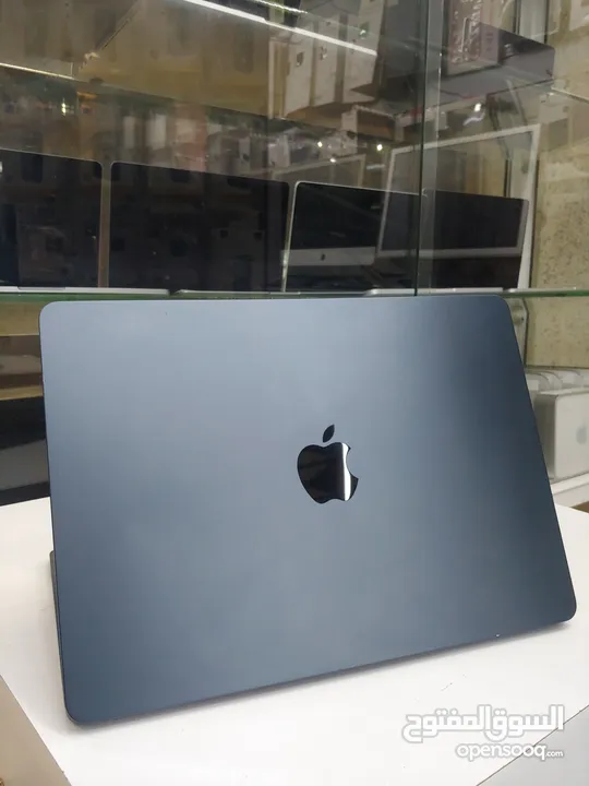 MacBook Air 2024 M3 8GB Ram 256GB SSD لابتوب ابل