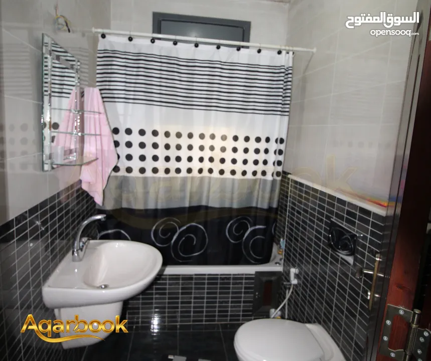 شقة للبيع بموقع حيوي ومميز جداً  المصايف – بالقرب من مدرسة الأوائل