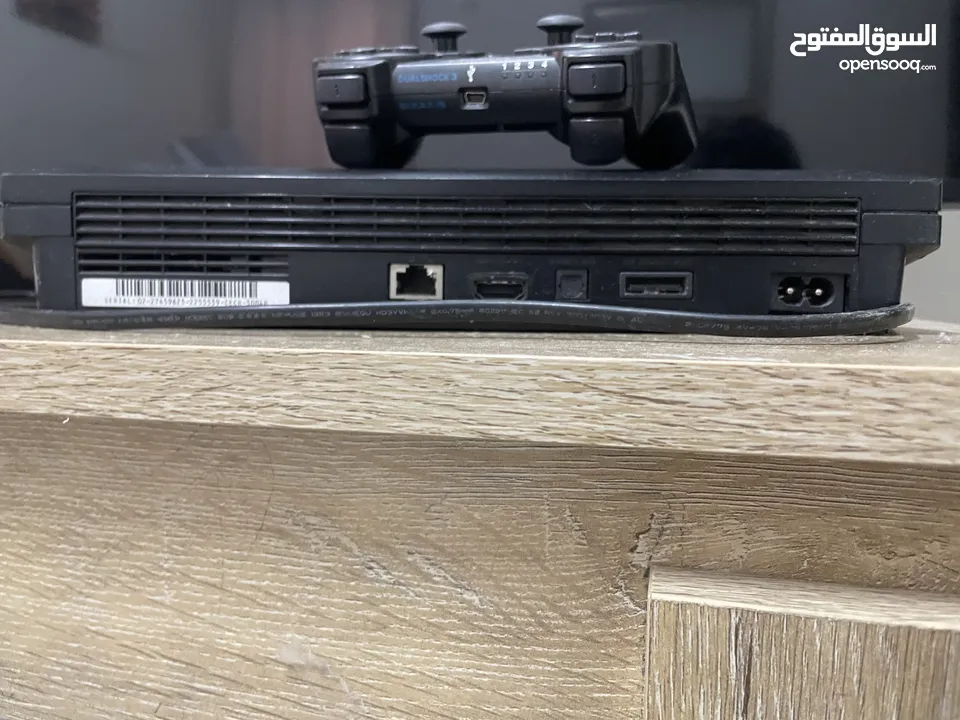 ‏PlayStation ثلاثة سلم أسود في حالة جيده PlayStation 3 slim in good condition