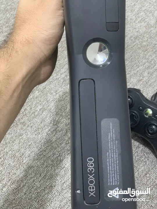 XBOX 360 يحتوي على 200 لعبة