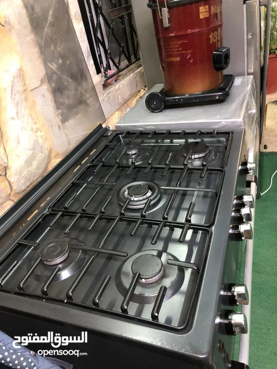 بكجات عرسان الجي  عرووووض عرووووض فقط من450لل530جميع البضاعه مكفوله استخدام خفيف توب التوب نظافه