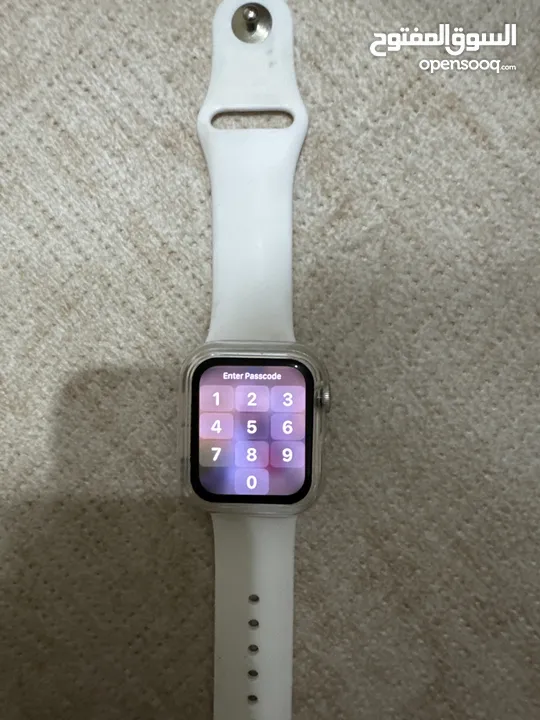 Apple Watch للبيع