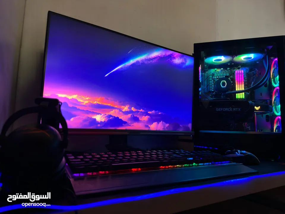 Pc gaming كامل للبيع