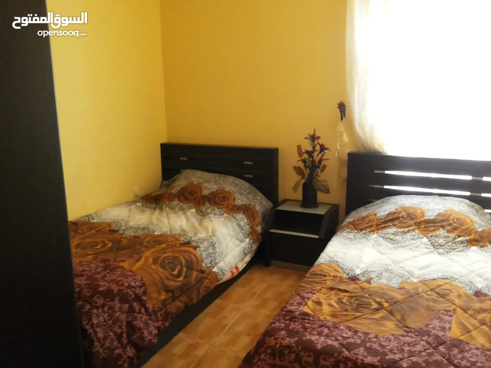 شاليه للبيع في البحر الميت بسعر مغري من المالك منطقه سويمه فرصه للسكن او الاستثمار