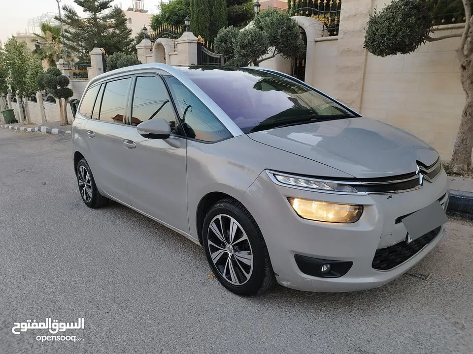 ستروين جراند بيكاسو c4