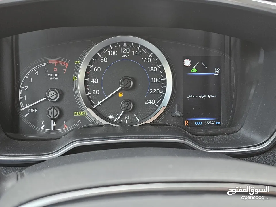 تويوتا كورولا هايبريد اكثر سياره مبيعا في العالم