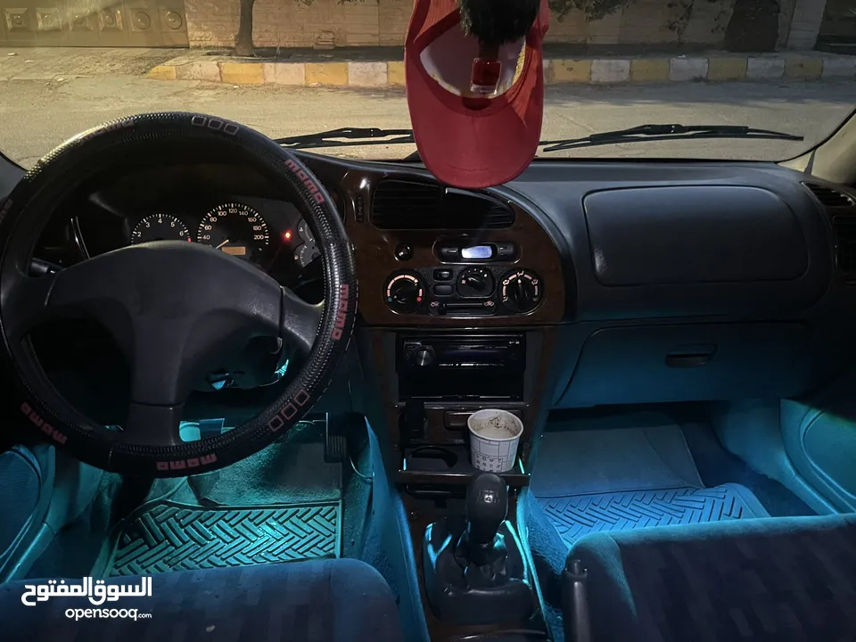 ميتسوبيشي لانسر 1996 جير عادي للبيع فوري والشرا ما بقصر معه