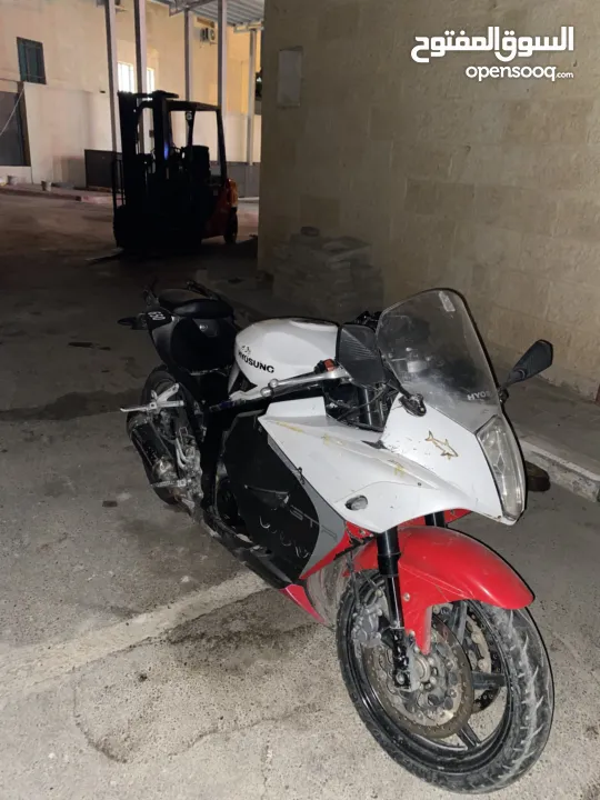 هايسونج gt250r موديل 2018 بنتهي ترخيصو ب10/1/2026 ضفة