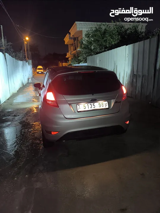 فورد فيستا للبيع 2013