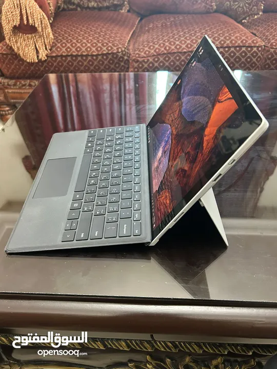 Microsoft Surface Pro 4 Laptop in good condition لابتوب مايكروسوفت سيرفس برو 4