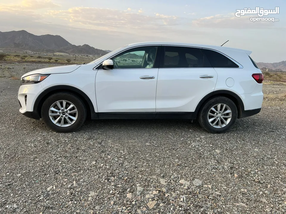 Urgent Sale - Kia Sorento 2019 AWD - V6