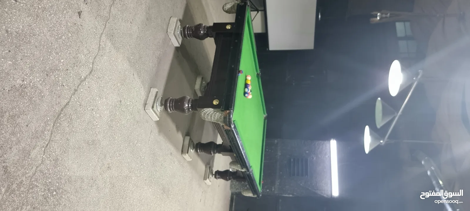 طاولة بلياردو مستعمل
