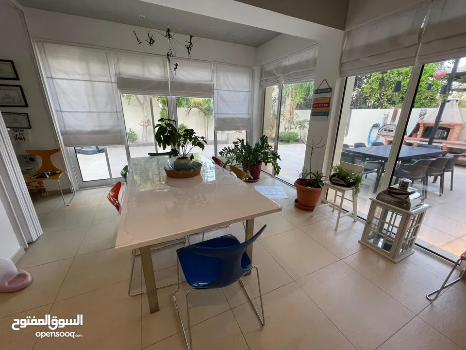 villa in almouj muscat for sale ...ویلا للبیع فی الموج مسقط