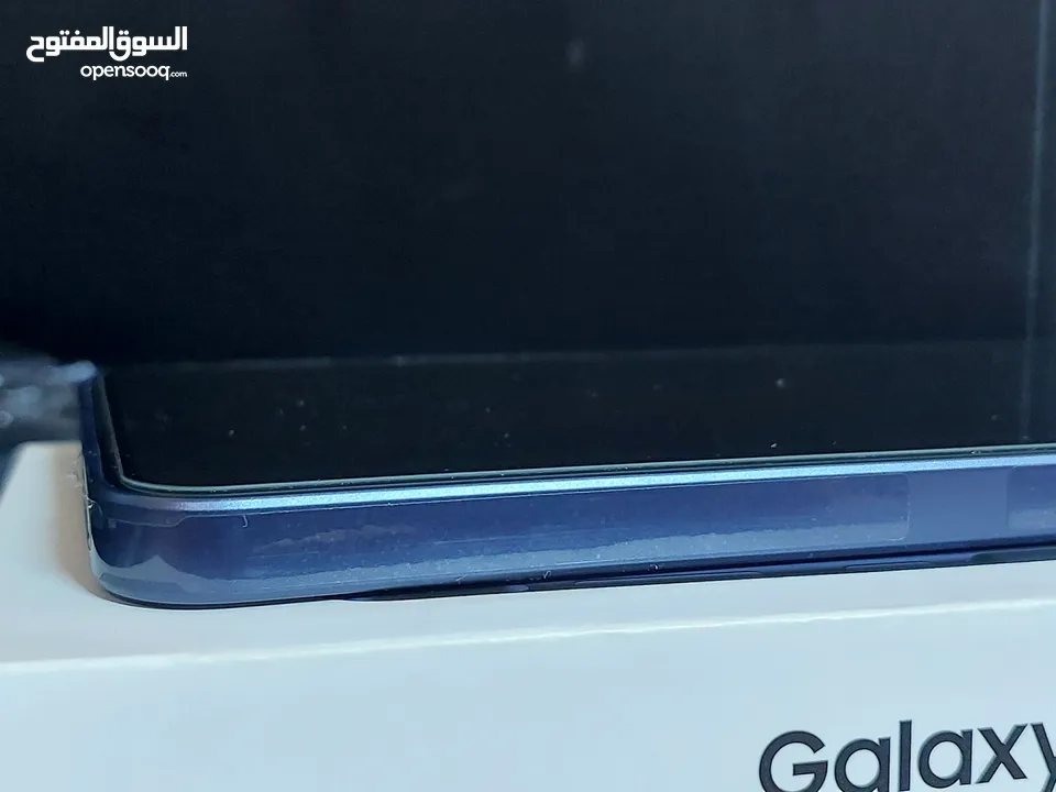 هاتف سامسونج جالكسي A35 5G / سعة 256 جيجا / جديد / لون ازرق Navy / الرام 8 جيجا