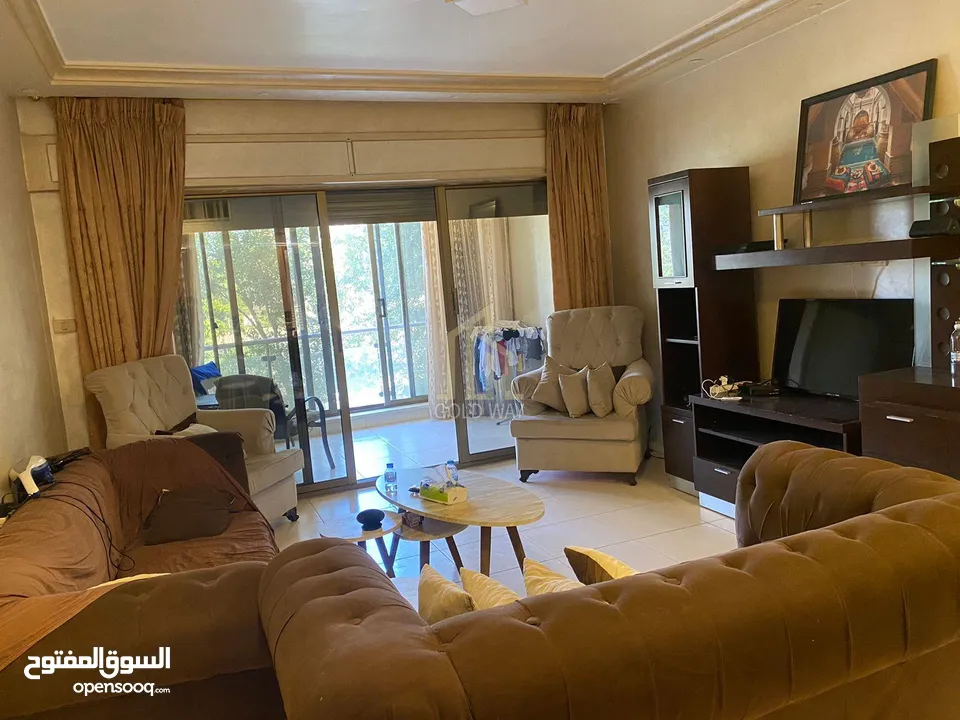 شقة استثمارية مميزة طابق ثاني 100م مؤثثه بالكامل في أجمل مناطق دير غبار / ref 9386