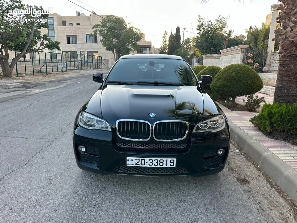 2013   BMW X6 السيارة بحالة الوكالة من الداخل و الخارج