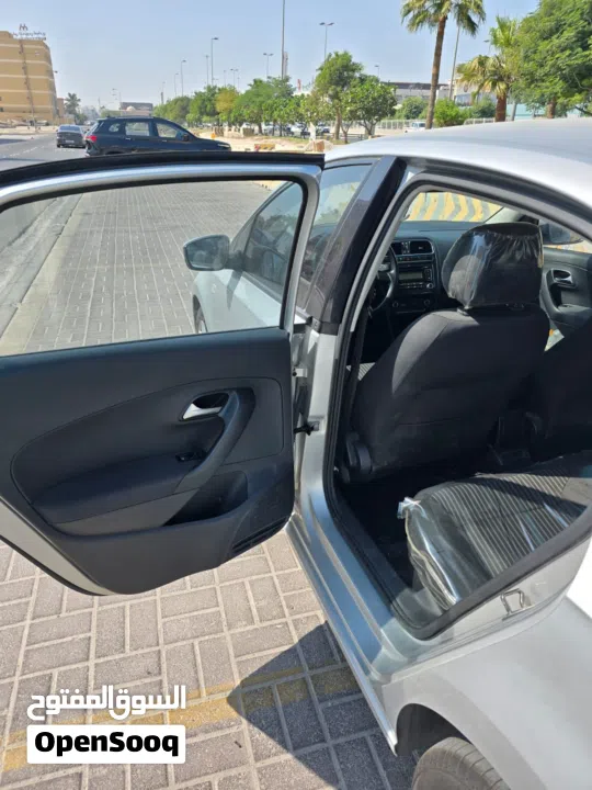 Volex Wagon Polo car