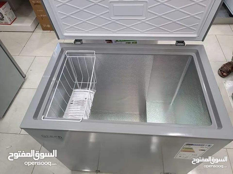 عرض نااار على فريزر بطح جرين هوم 200 لتر سلفر و 300 لتر سلفر وجميع الأحجام