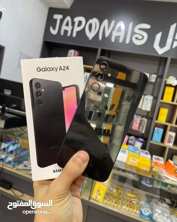 مستعمل بسيط Samsung A24 رام 8 جيجا 128 شغال كفاله الشركة متوفر توصيل وهدية