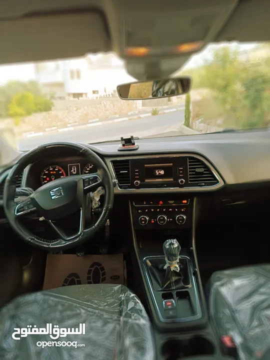 سيارة سيات ليون 2018 -  Seat Leon Car