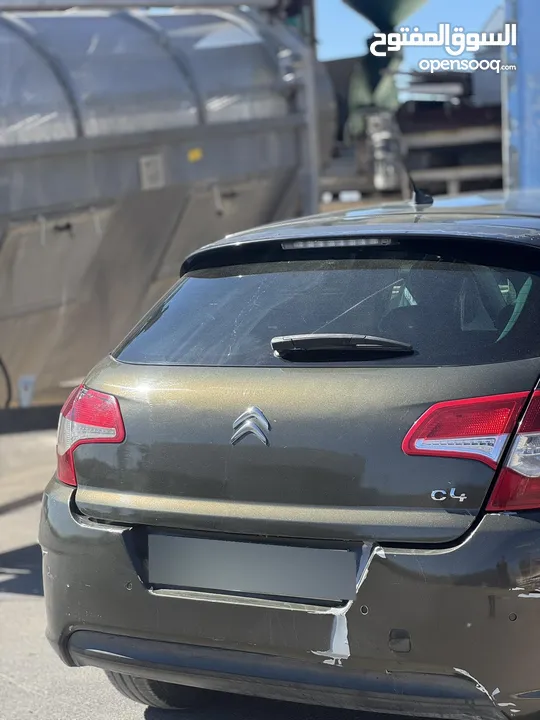 Citroen c4 2013/2012  متور 1.6 ديزل تيربو قطارة سولار ترخيص و تامين طويل لشهر 3/2026