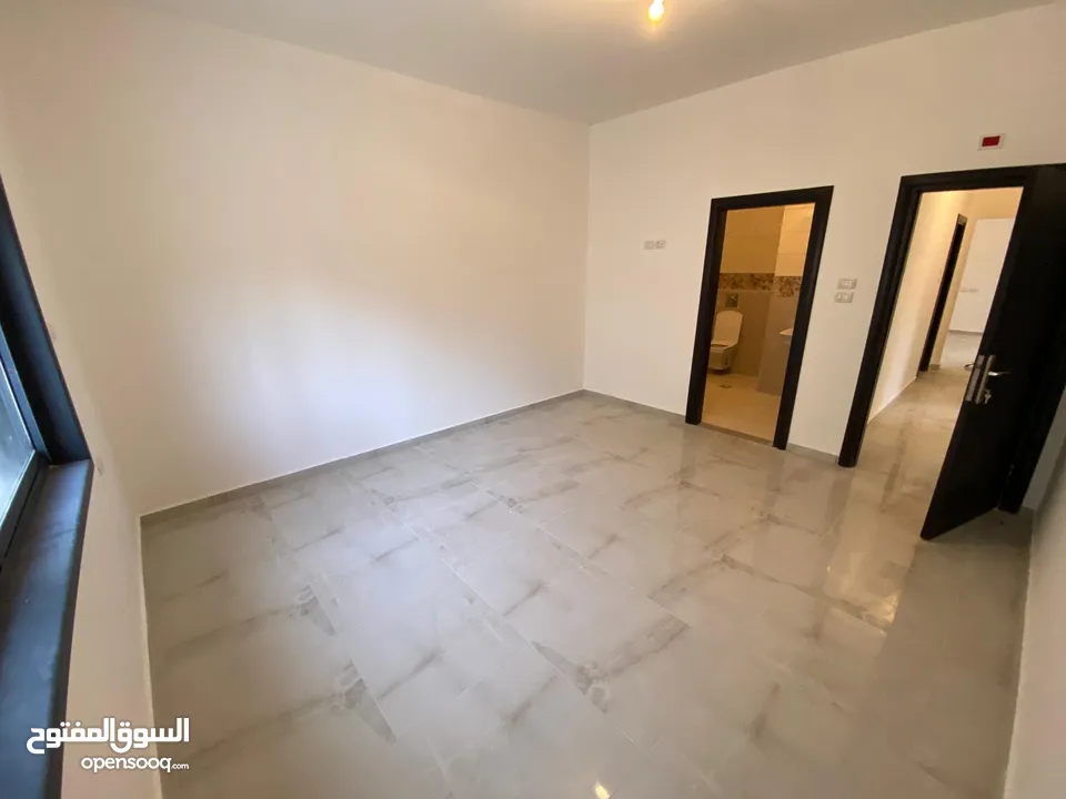 شقة للإيجار في البيرة البالوع