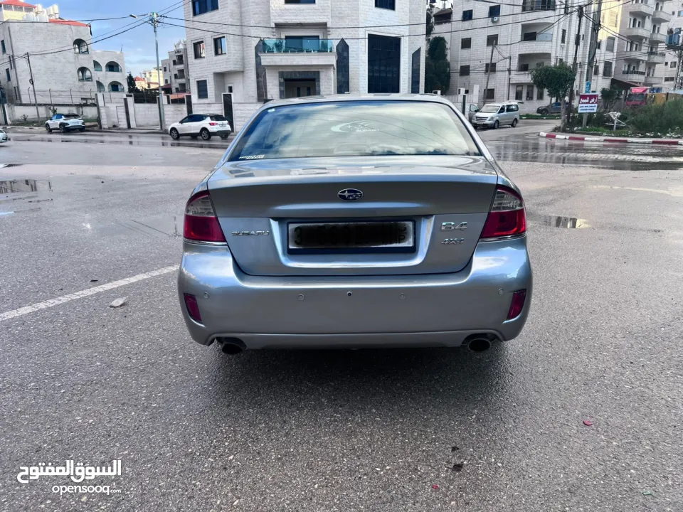 سوبارو B4 اوتومات برايفت نخب