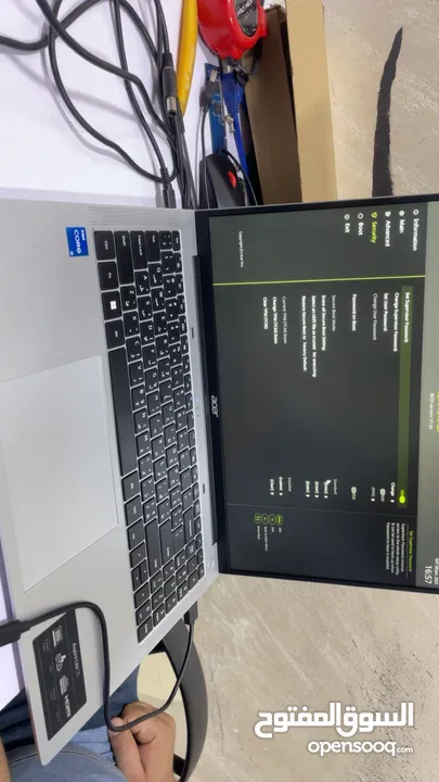 لابتوب acer جديد فتح كرتونة فقط لتنزيل الويندوز