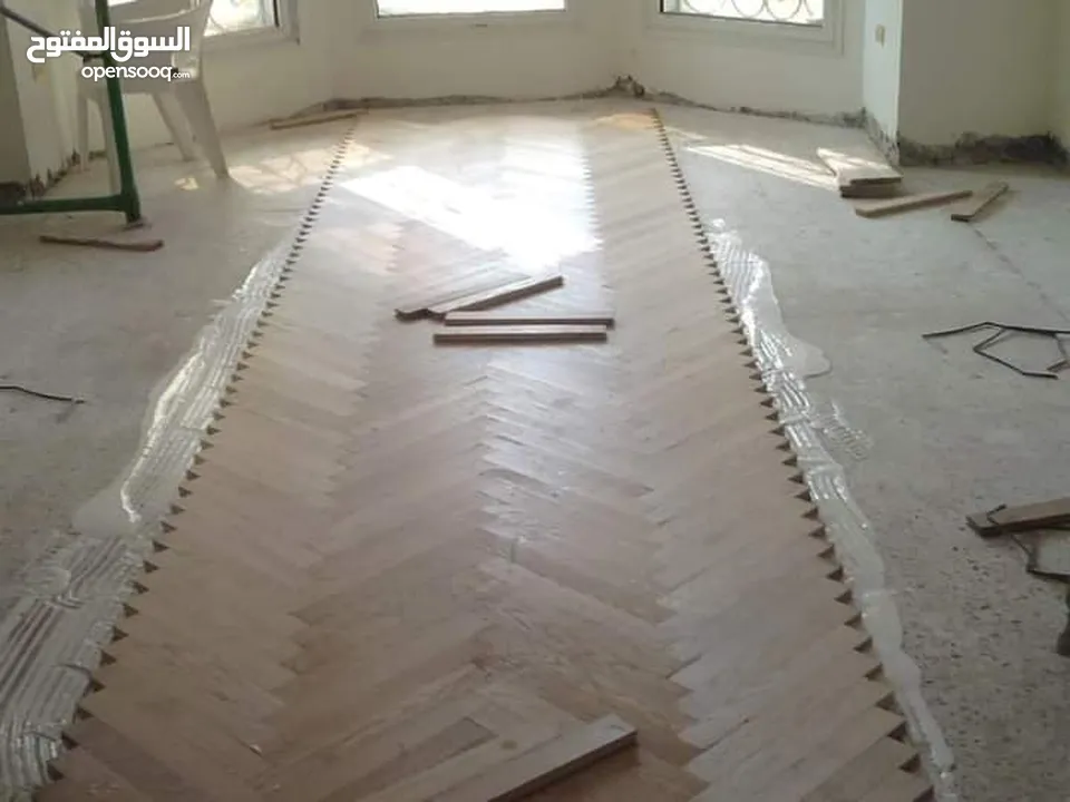 السلام عليكم  معلم بلاط تركيب جميع انواع البلاط أمانة و دقة وإنجاز العمل وسعر مناسب شفل فواصل وزوي