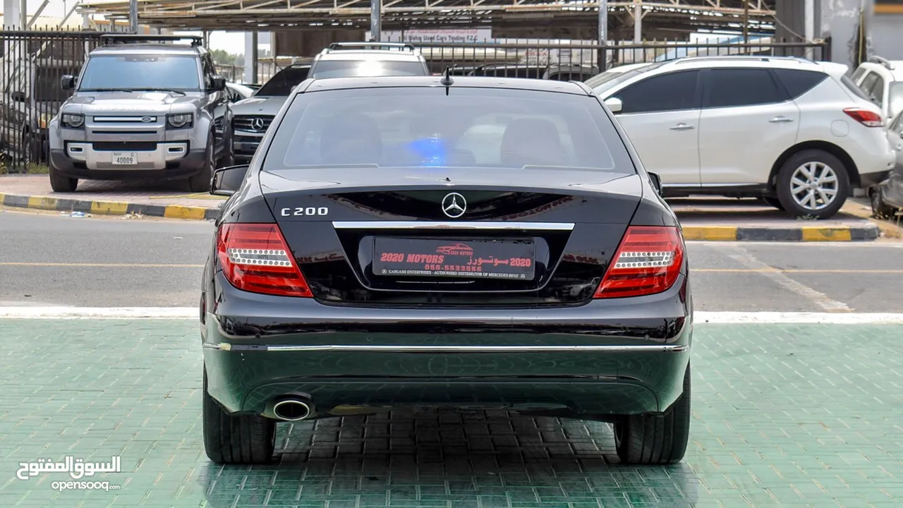 MERCEDES C200 2013 GCC in good condition