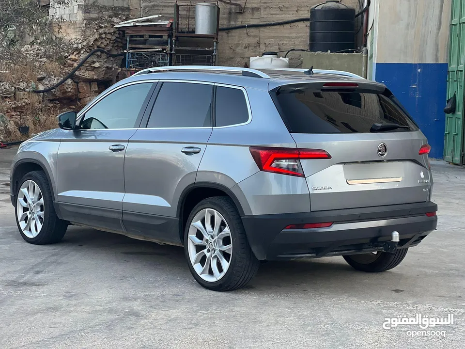 سكودا كاروك ترخيص 2019 دهان شركة