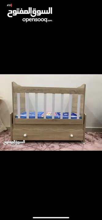 تخت اطفال بحالة الوكاله