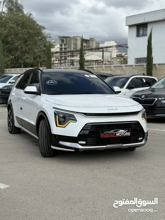 كيا نيرو ترخيص 2023 محرك 1600 هايبرد جير أوتوماتيك 141 حصان