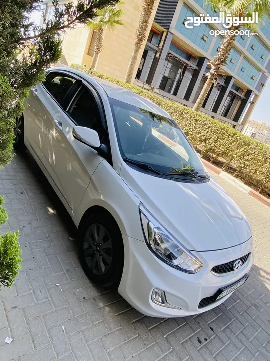 هونداي اكسنت 2020/ بصمه /فل اضافات / دهان الشركه بالكامل
